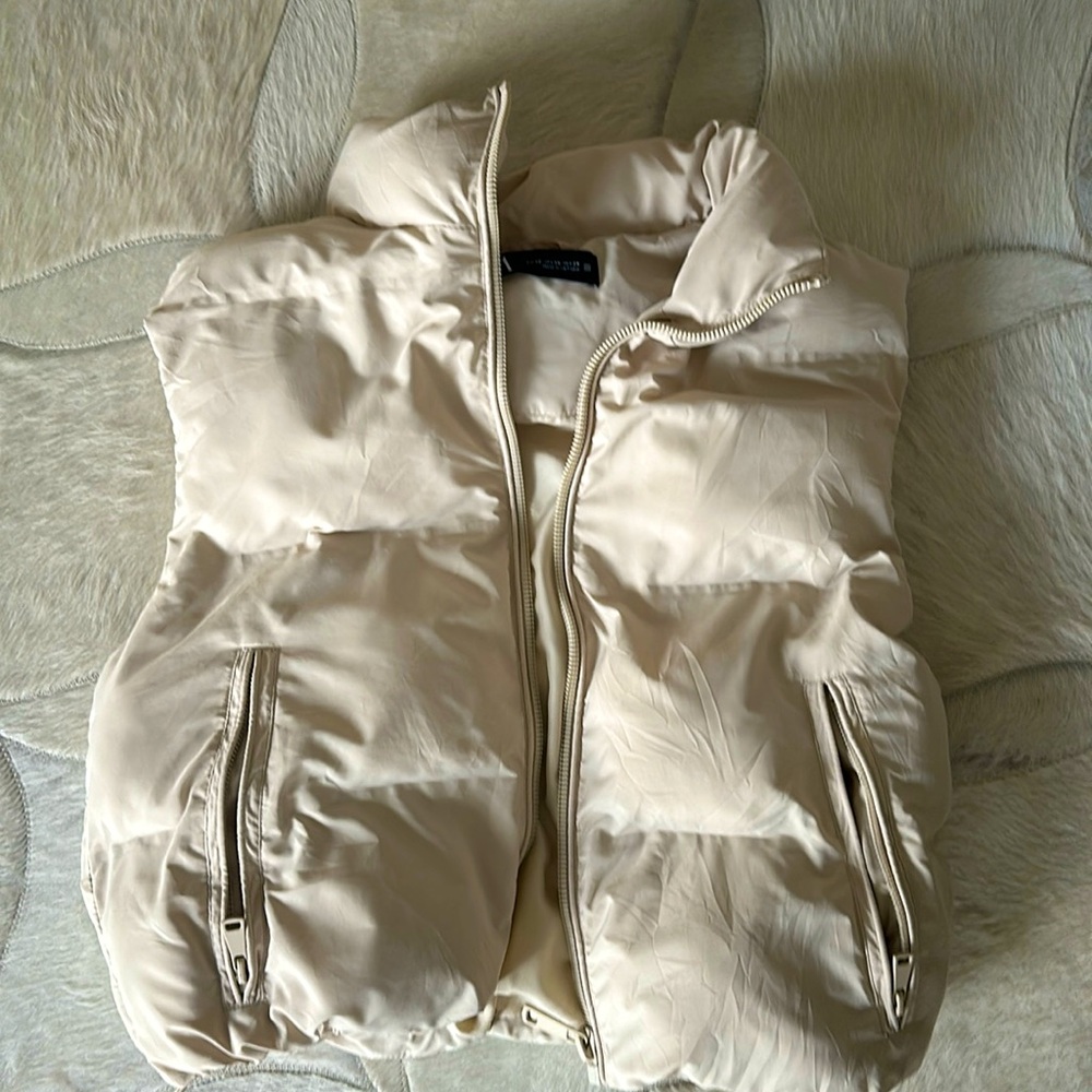Zara puffer vest